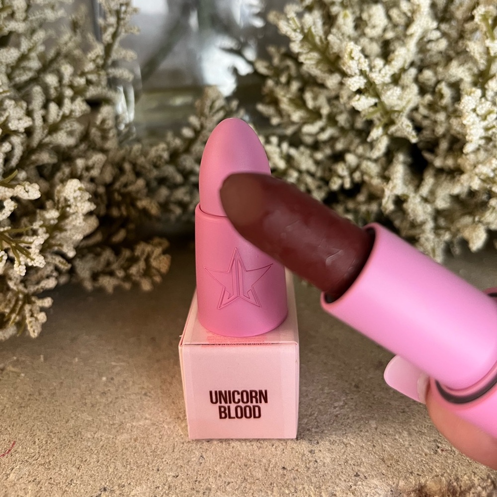 NIB - Jeffree Star - Velvet Trap Lipstick - Unicorn Blood